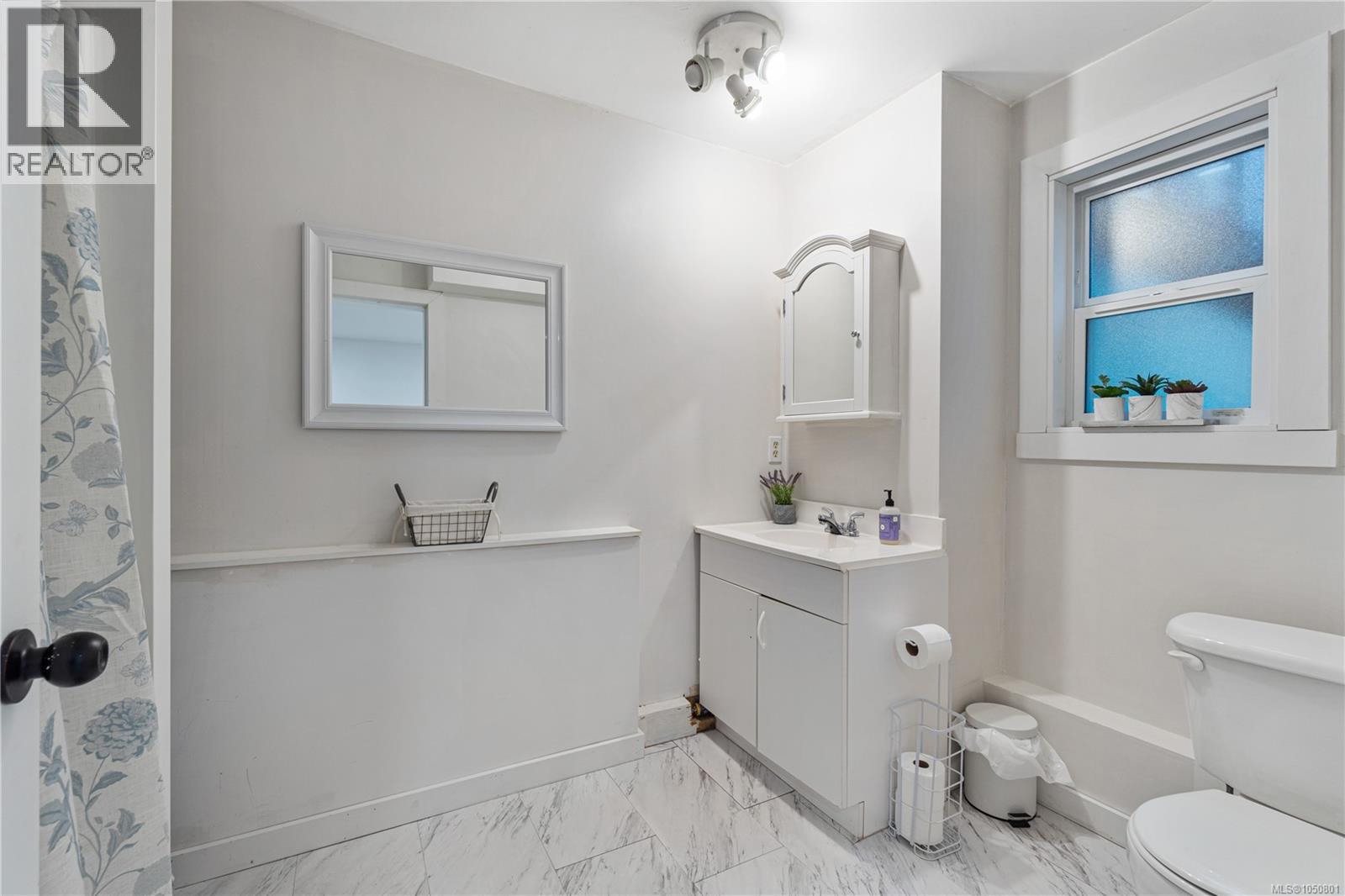 549 Doreen Pl - Image 28