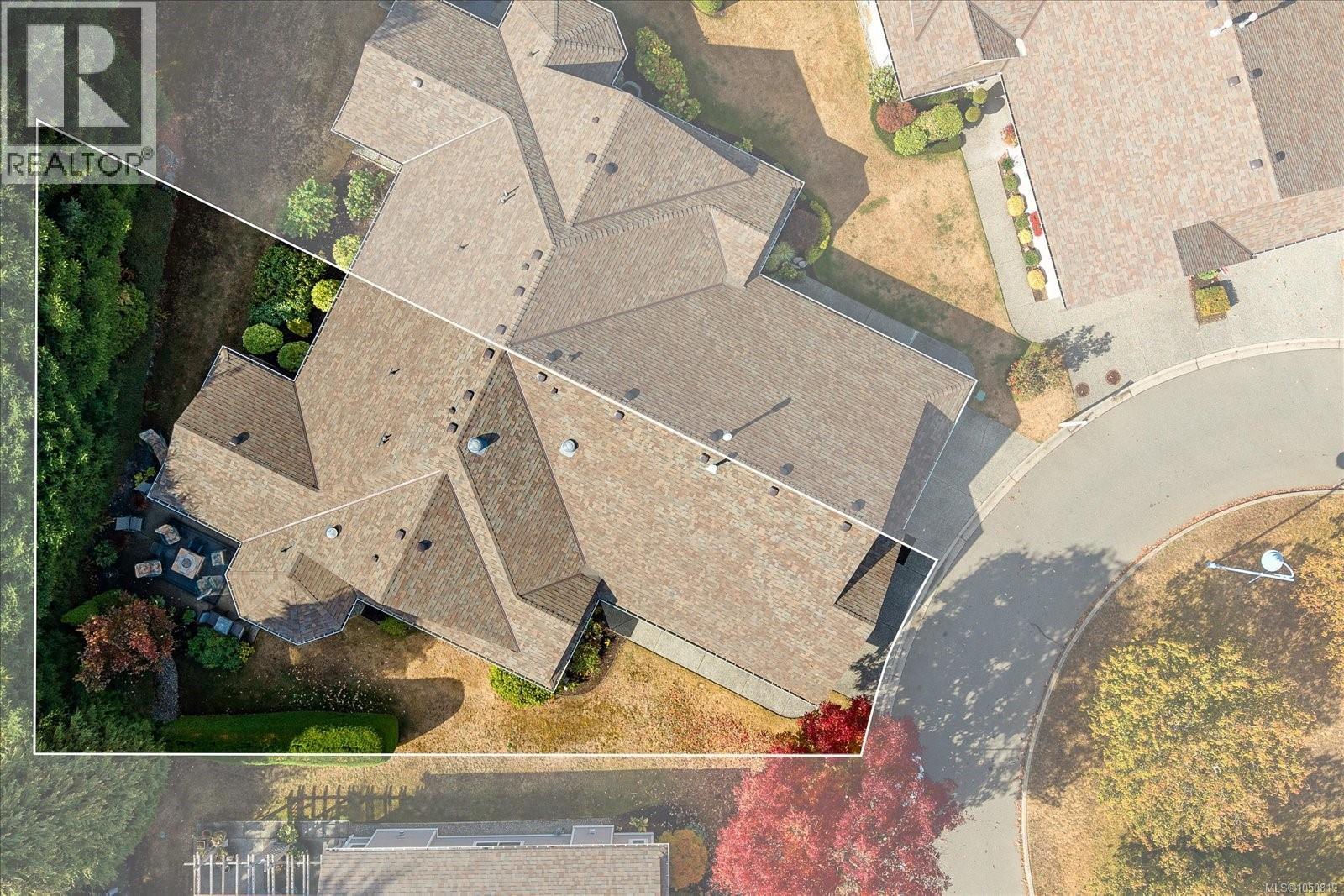 1204 Gabriola Dr - Image 29