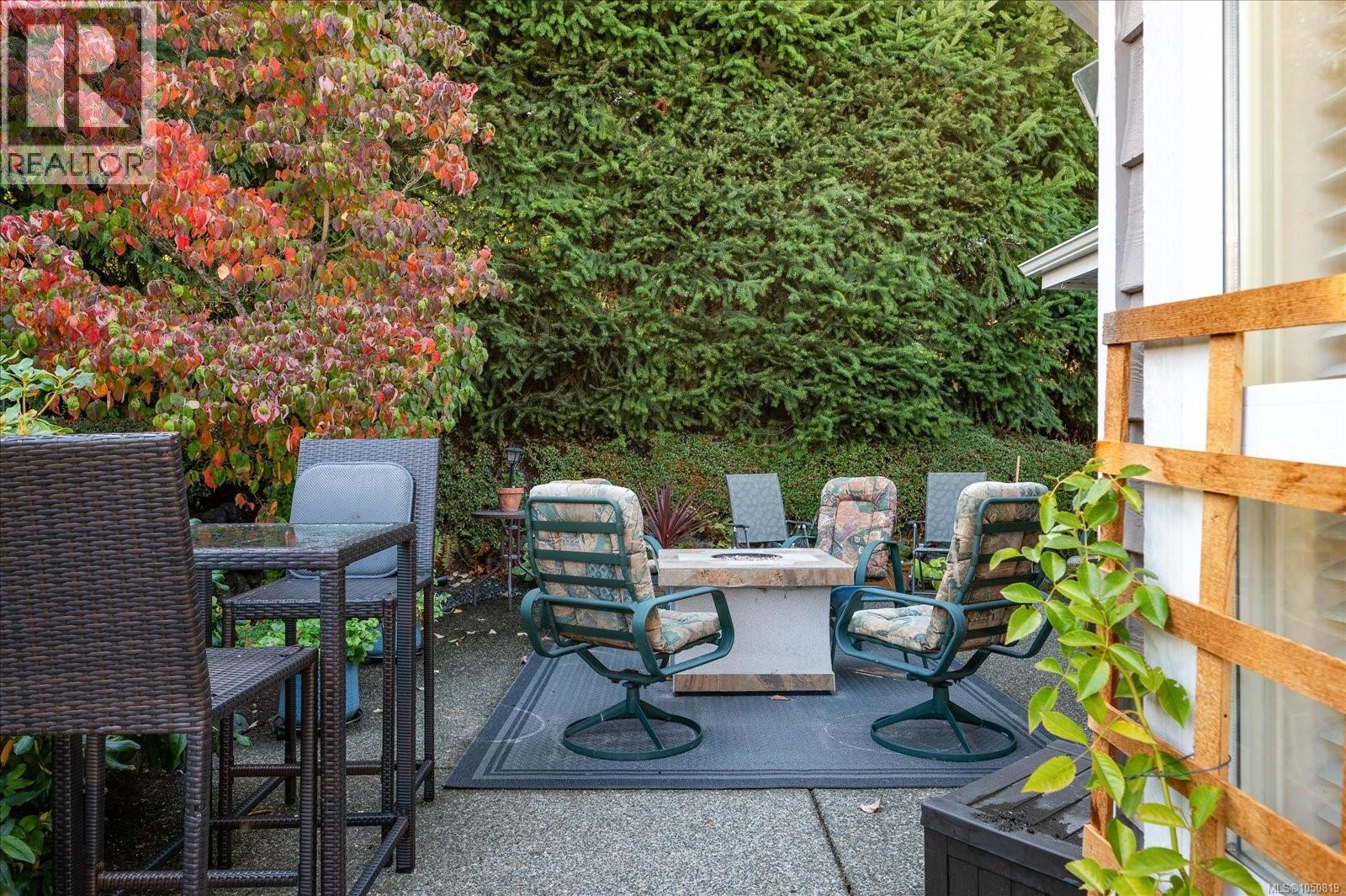 1204 Gabriola Dr - 24