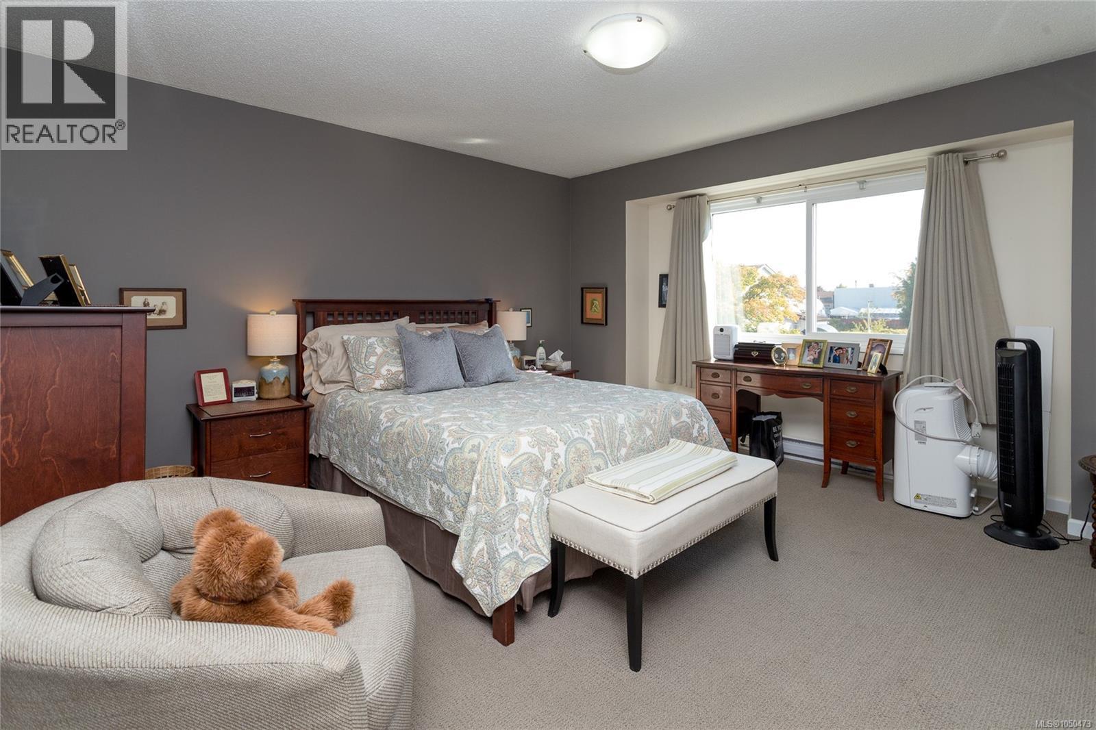 #7 9855 Resthaven Dr - Image 17
