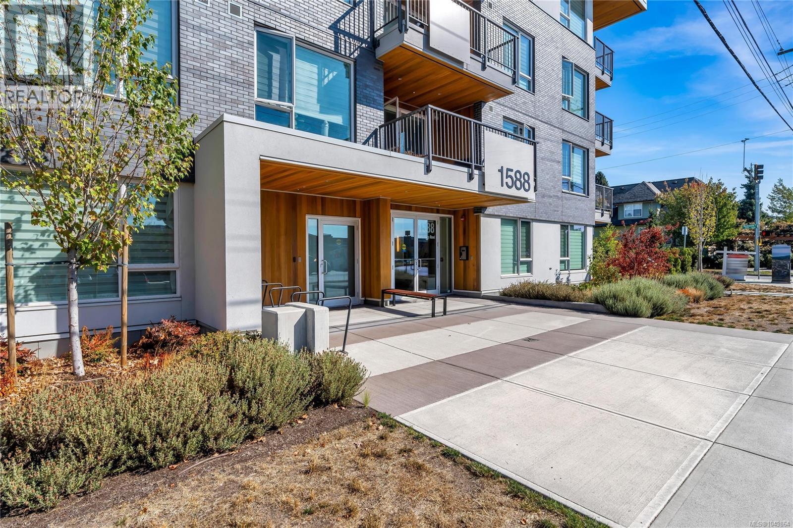 204 1588 North Dairy Road, Saanich