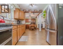 Kitchen - 9880 Asgard Road, Windsor, ON N8R1E2 Photo 12