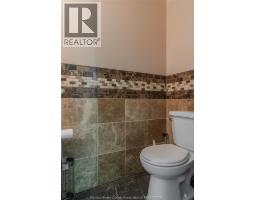 9880 Asgard Road, Windsor, ON N8R1E2 Photo 17