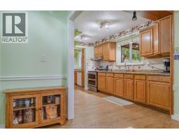 Bedroom - 9880 Asgard Road, Windsor, ON N8R1E2 Photo 8