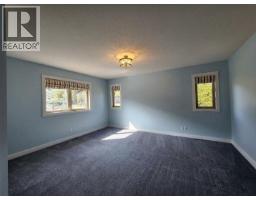 Foyer - 19 Darby Crescent, Elkford, BC V0B1H0 Photo 14