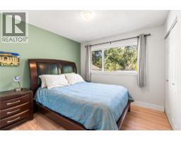 9434 Angus Drive, Coldstream, BC V1B3G1 Photo 22