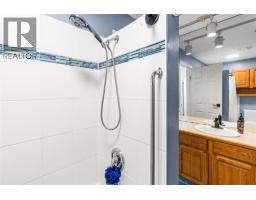 9434 Angus Drive, Coldstream, BC V1B3G1 Photo 21