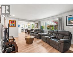 9434 Angus Drive, Coldstream, BC V1B3G1 Photo 17