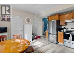 2pc Bathroom - 5205b 52 Avenue, Camrose, AB T4V4M3 Photo 7