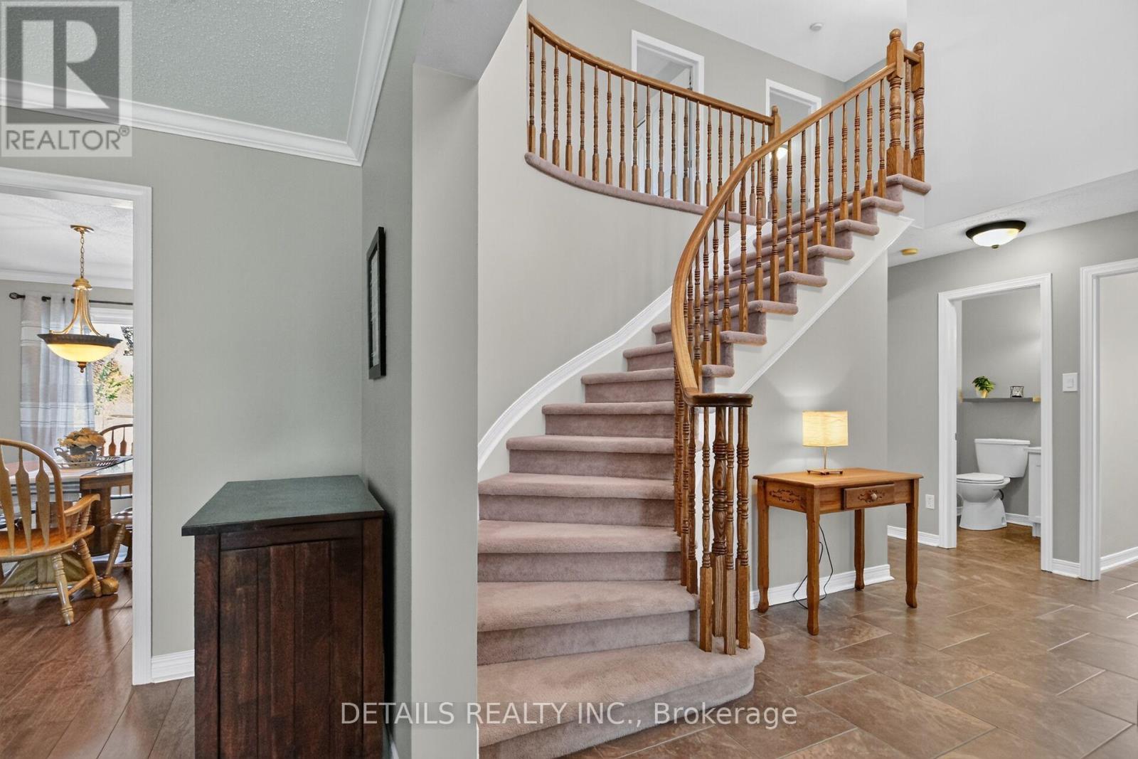 10 FOREST CREEK DRIVE - 19