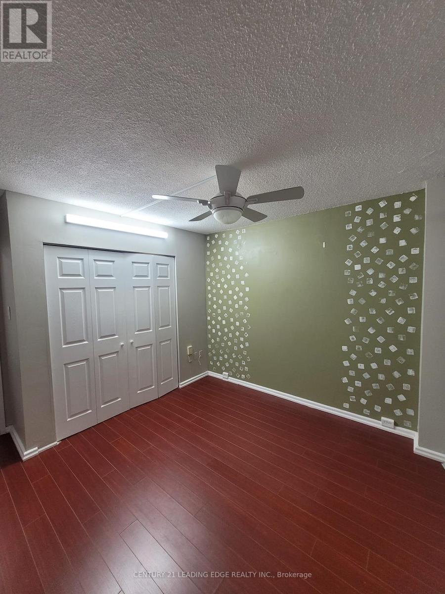 2201 - 10 SUNNY GLENWAY, Toronto (Flemingdon Park) — photo 4