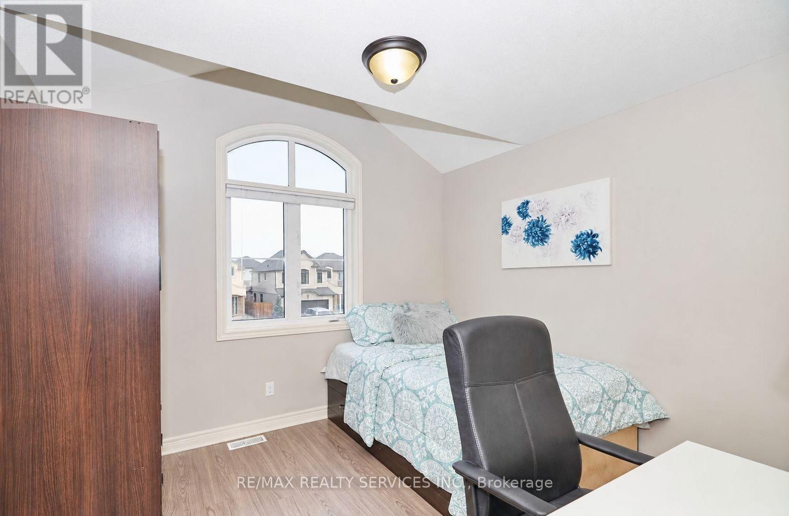 UPPER - 6045 ERNEST CRESCENT, Niagara Falls (Forestview) — photo 7