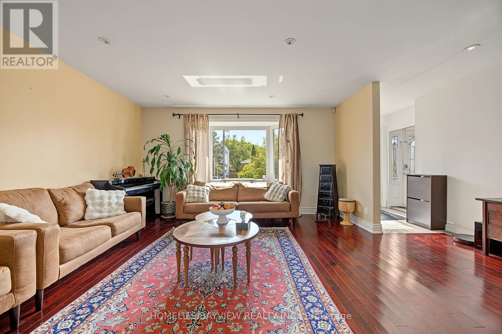 46 ACTON AVENUE - 8