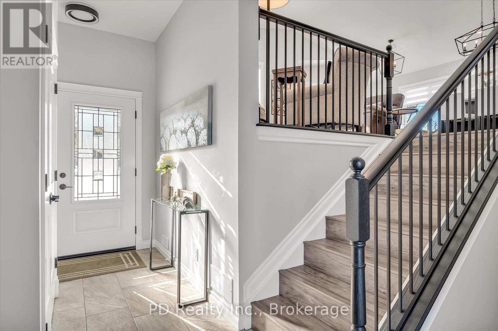 4 QUEEN STREET N, Kawartha Lakes (Omemee) — photo 3