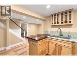 617 7th Avenue N, Saskatoon, SK S7K2V2 Photo 36