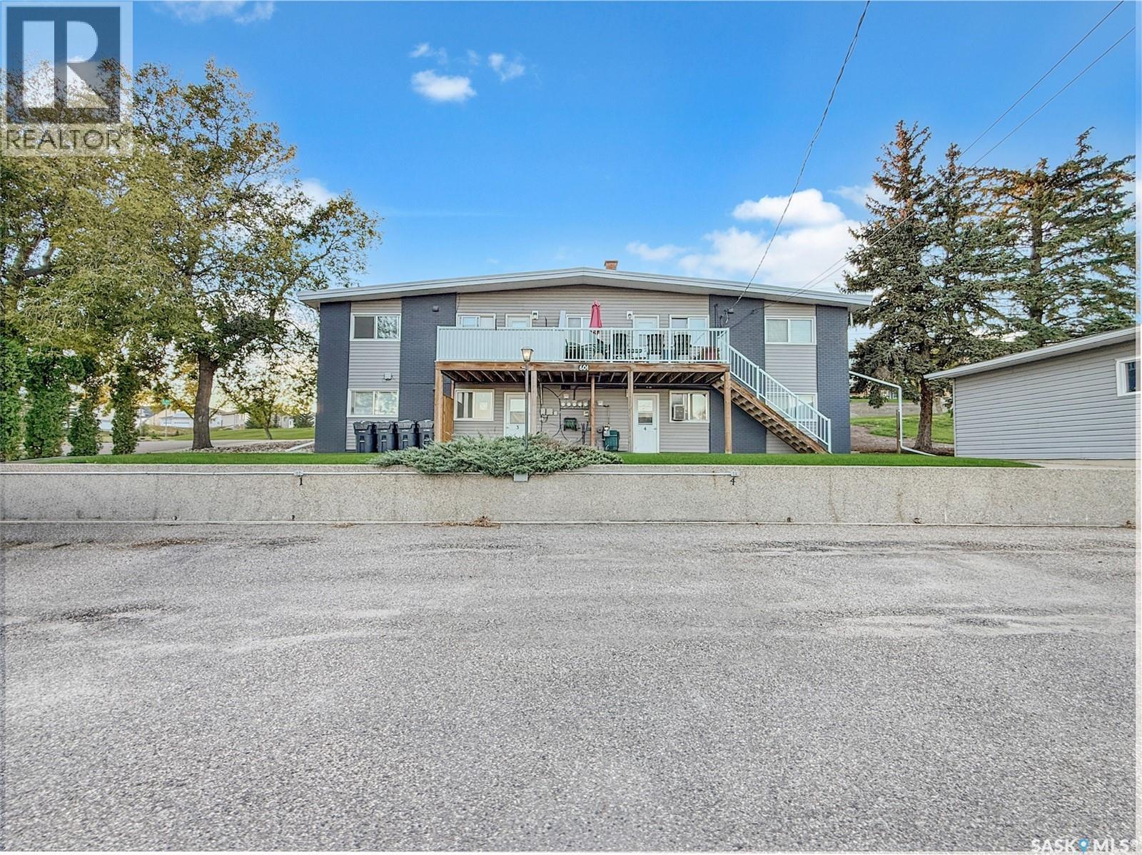 601 6th AVENUE NE, Swift Current — photo 20