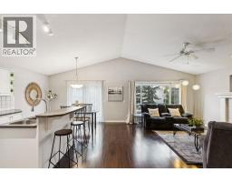 21 Covehaven Gardens Ne, Calgary, AB T3K5W3 Photo 13
