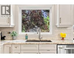5pc Bathroom - 40 Tuscany Glen Park Nw, Calgary, AB T3L2T7 Photo 12