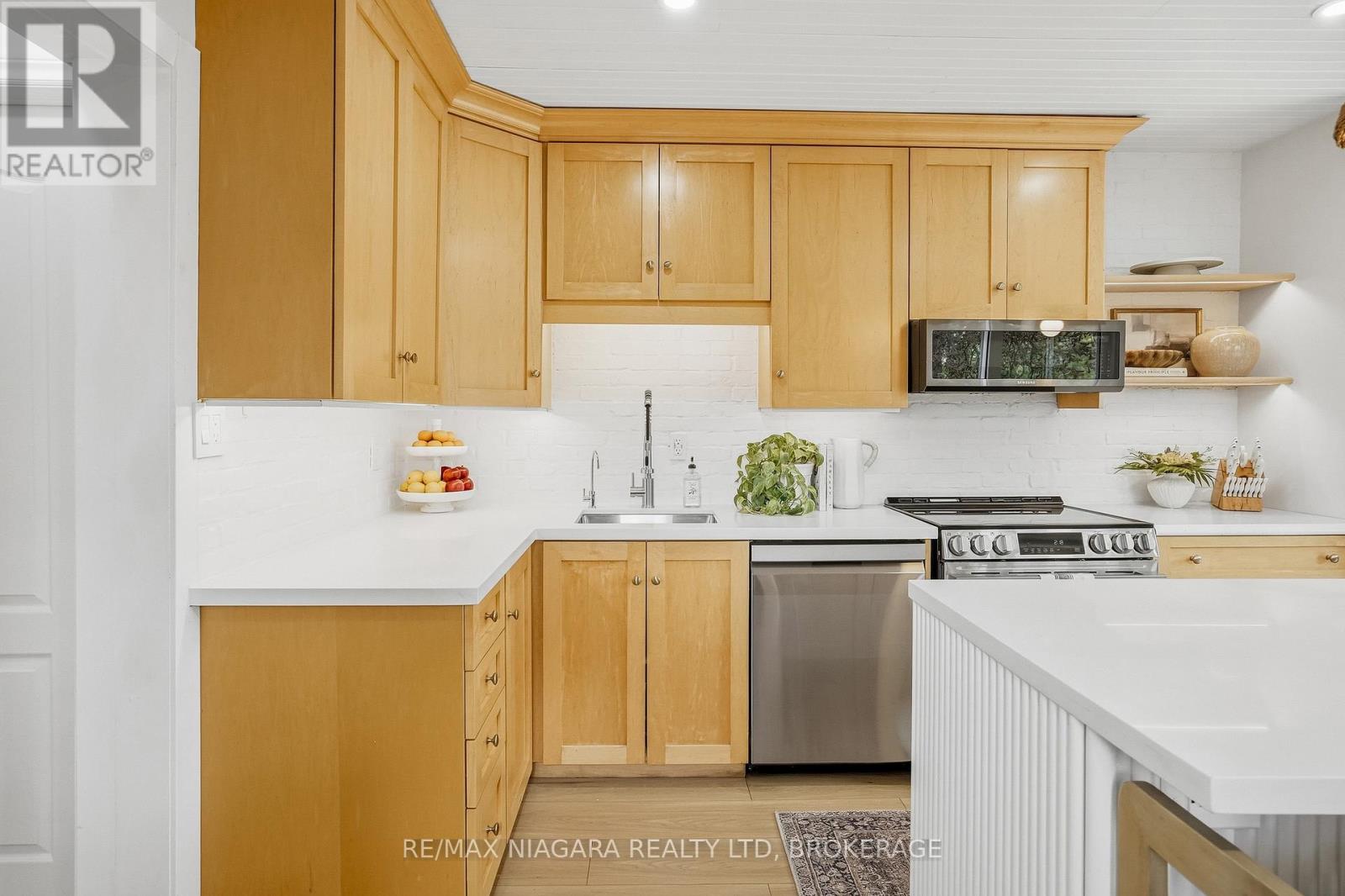 88 NEFF STREET, Port Colborne (Main Street) — photo 10