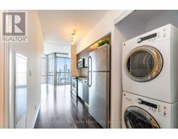 2307 - 832 Bay Street, Toronto, ON M5S1Z6 Photo 7