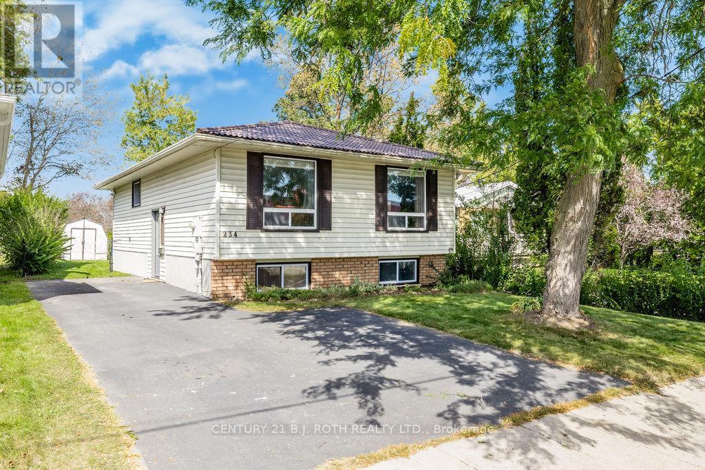 234 OXFORD STREET, Orillia