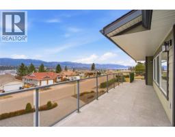 2218 Omineca Place, Kelowna, BC V1V1H7 Photo 31