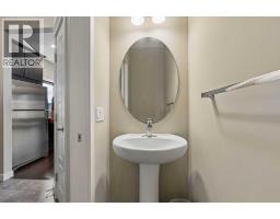 4pc Bathroom - 29 Redstone Common Ne, Calgary, AB T3N0K3 Photo 11