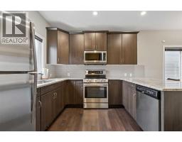4pc Bathroom - 29 Redstone Common Ne, Calgary, AB T3N0K3 Photo 7