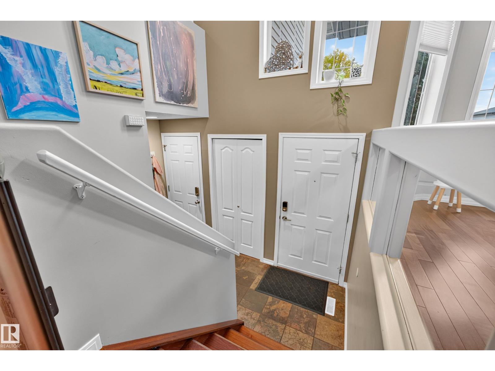 1005 ORMSBY CR NW - Image 3