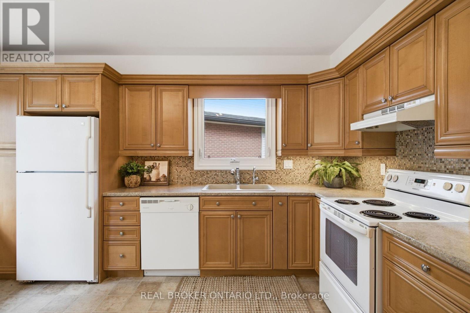 22 RIPLEY CRESCENT - Image 16