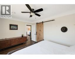 3221 Service St, Saanich, BC V8P4M8 Photo 26