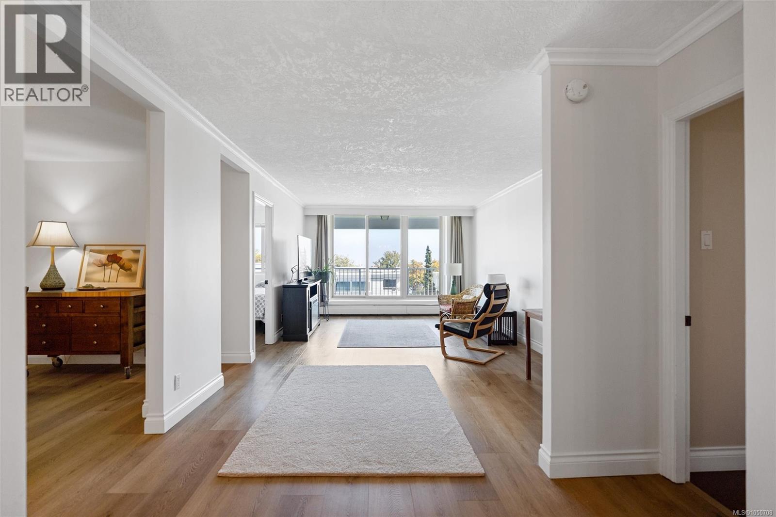 #505 1148 Goodwin St - 10