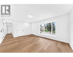 Bedroom - 5603 Trelle Drive Ne, Calgary, AB T2K3V3 Photo 6