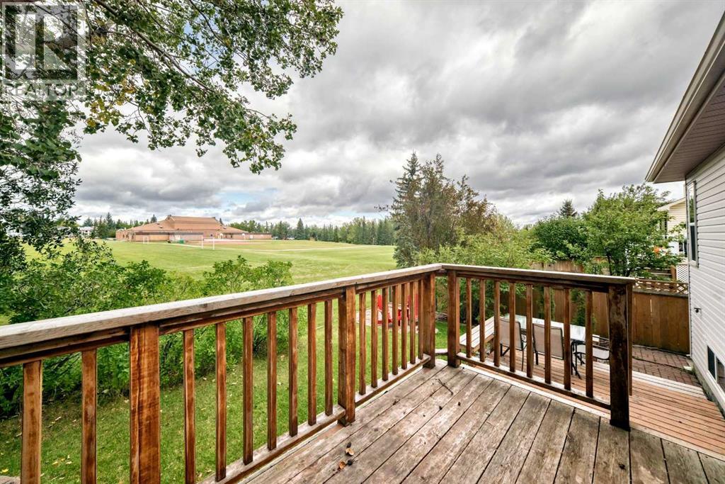 124 Shawinigan Way SW - photo 11