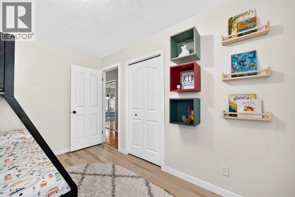 124 Shawinigan Way SW - photo 24