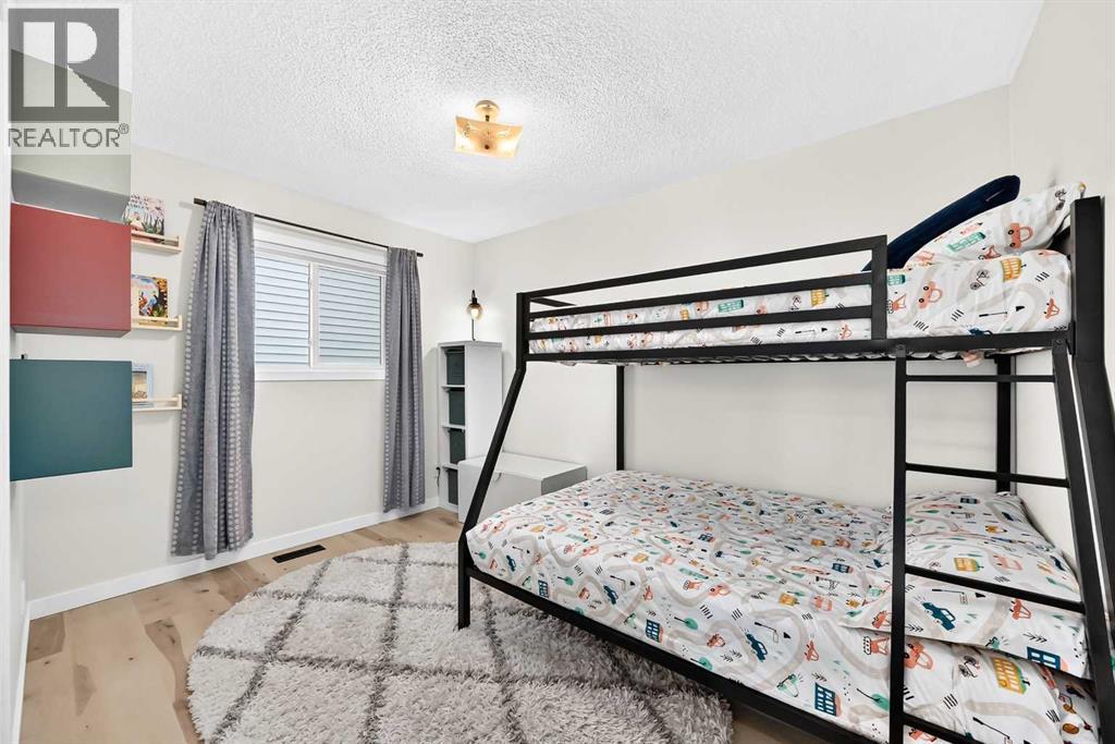 124 Shawinigan Way SW - photo 23