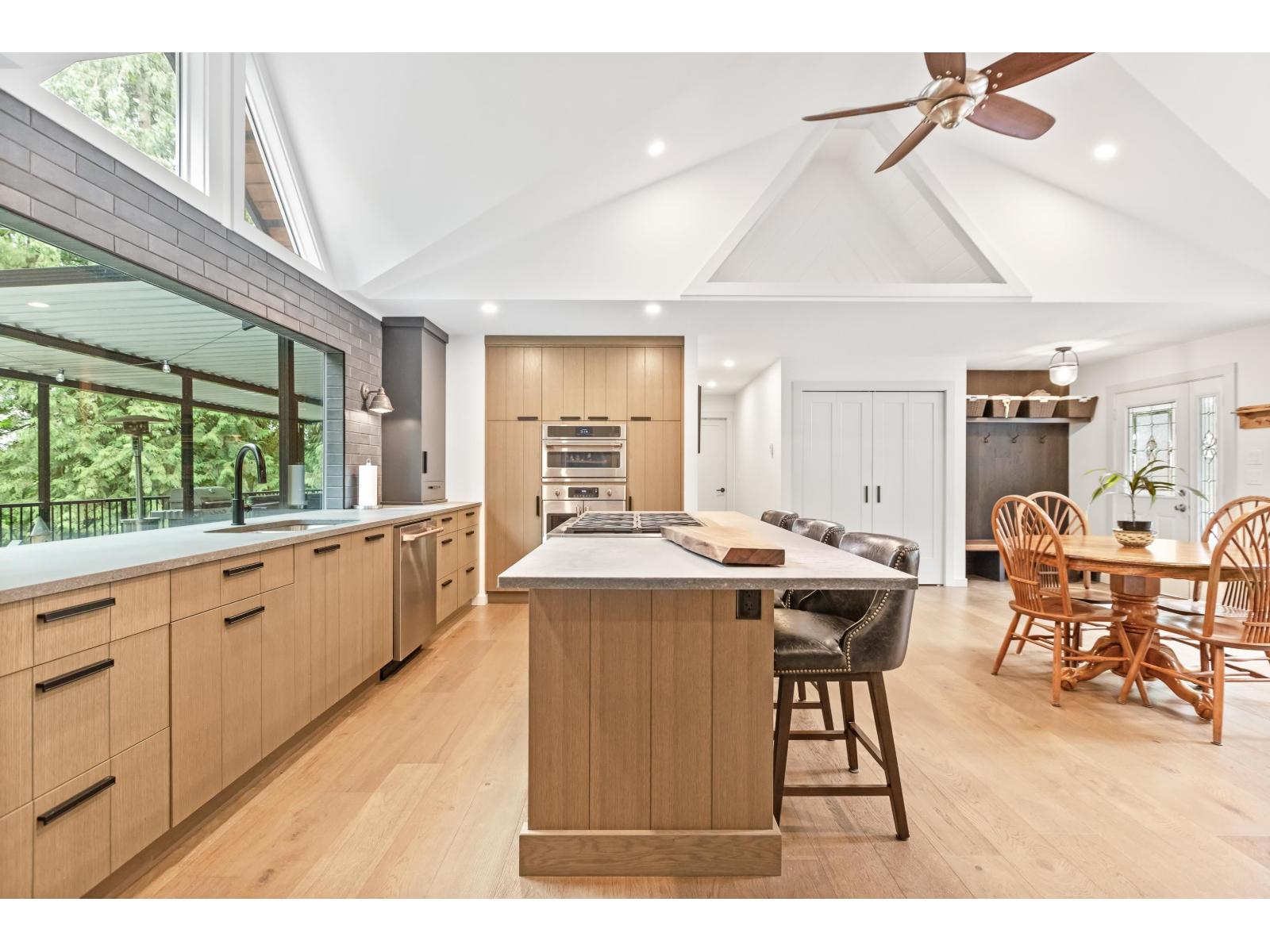 4 Bed, 4 Bath House for Sale in Mission – 31648 GROVE AVENUE, Mission – MLS# R3169491 - Image 10