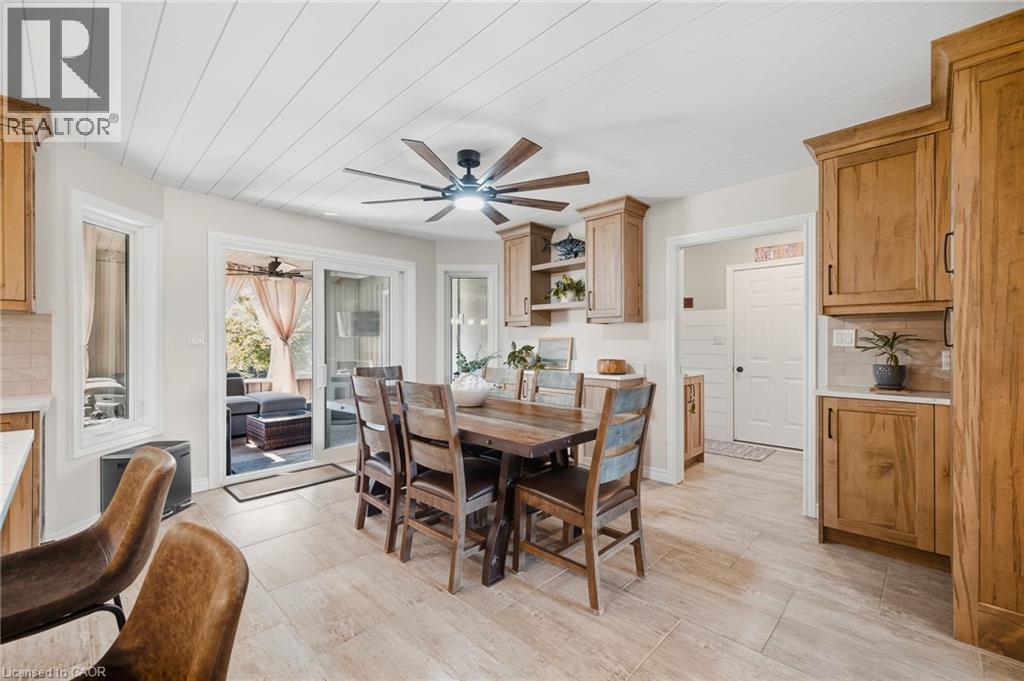 59 REGENCY Drive, Clifford — photo 12