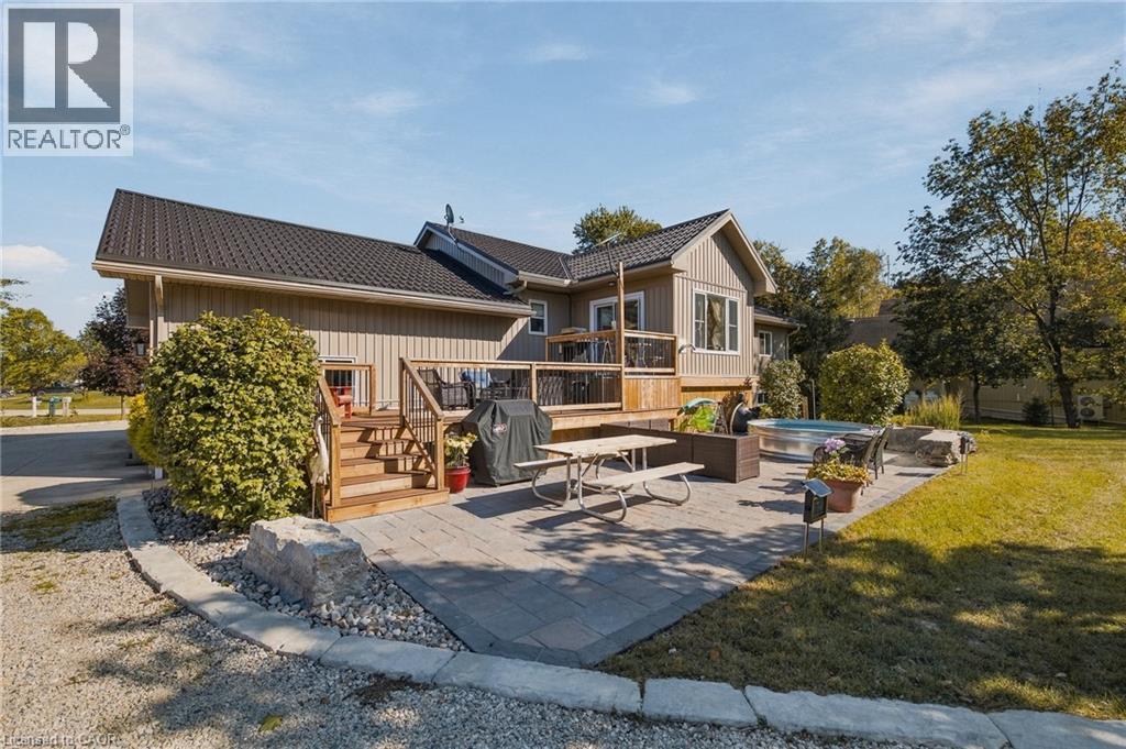 59 Regency Drive — photo 40