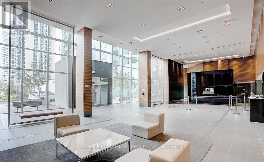 1022 - 135 VILLAGE GREEN SQUARE, Toronto (Agincourt South-Malvern West) — photo 2