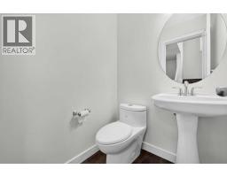 4pc Bathroom - 377 Panora Way Nw, Calgary, AB T3K0V2 Photo 14