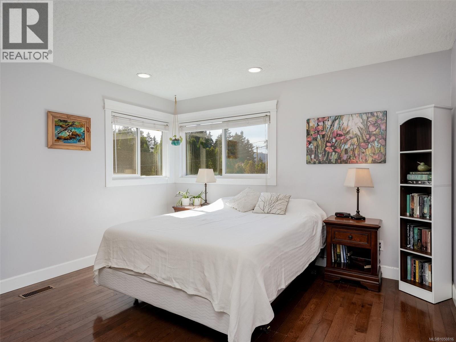 2271 Alicia Pl - 11