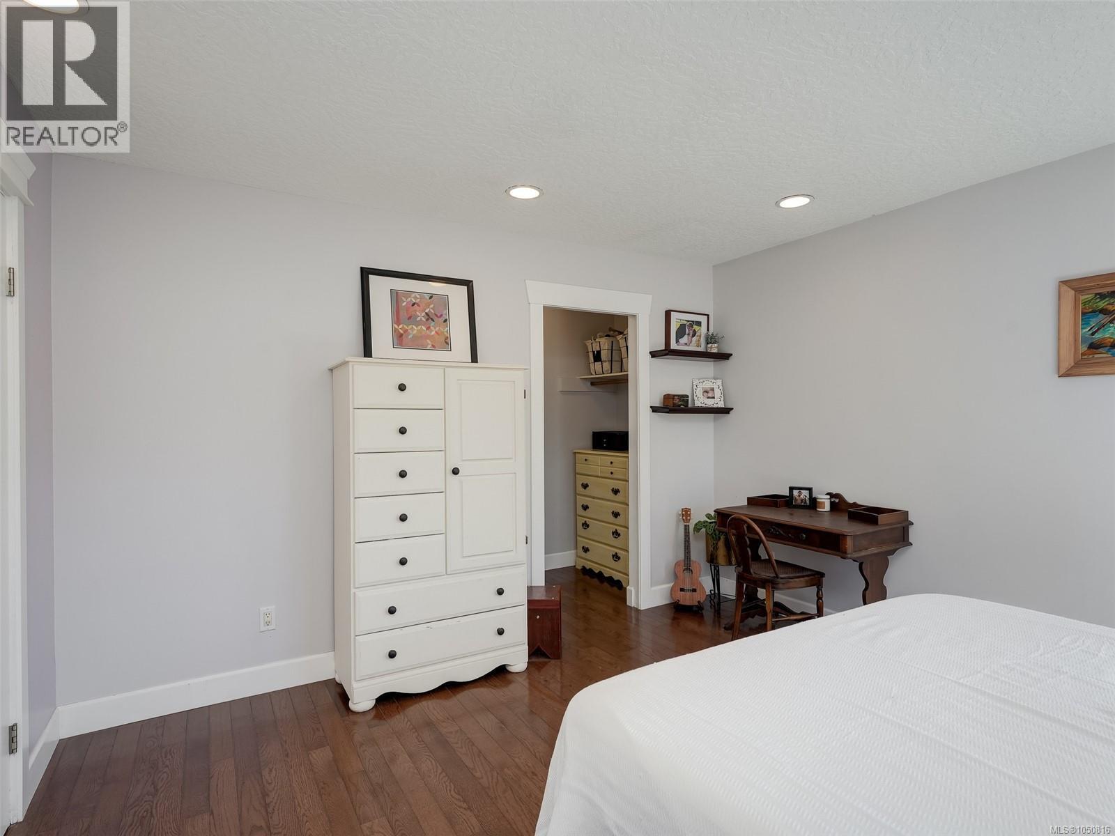 2271 Alicia Pl - 12