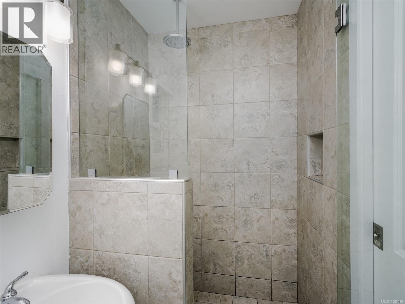 2271 Alicia Pl - 14