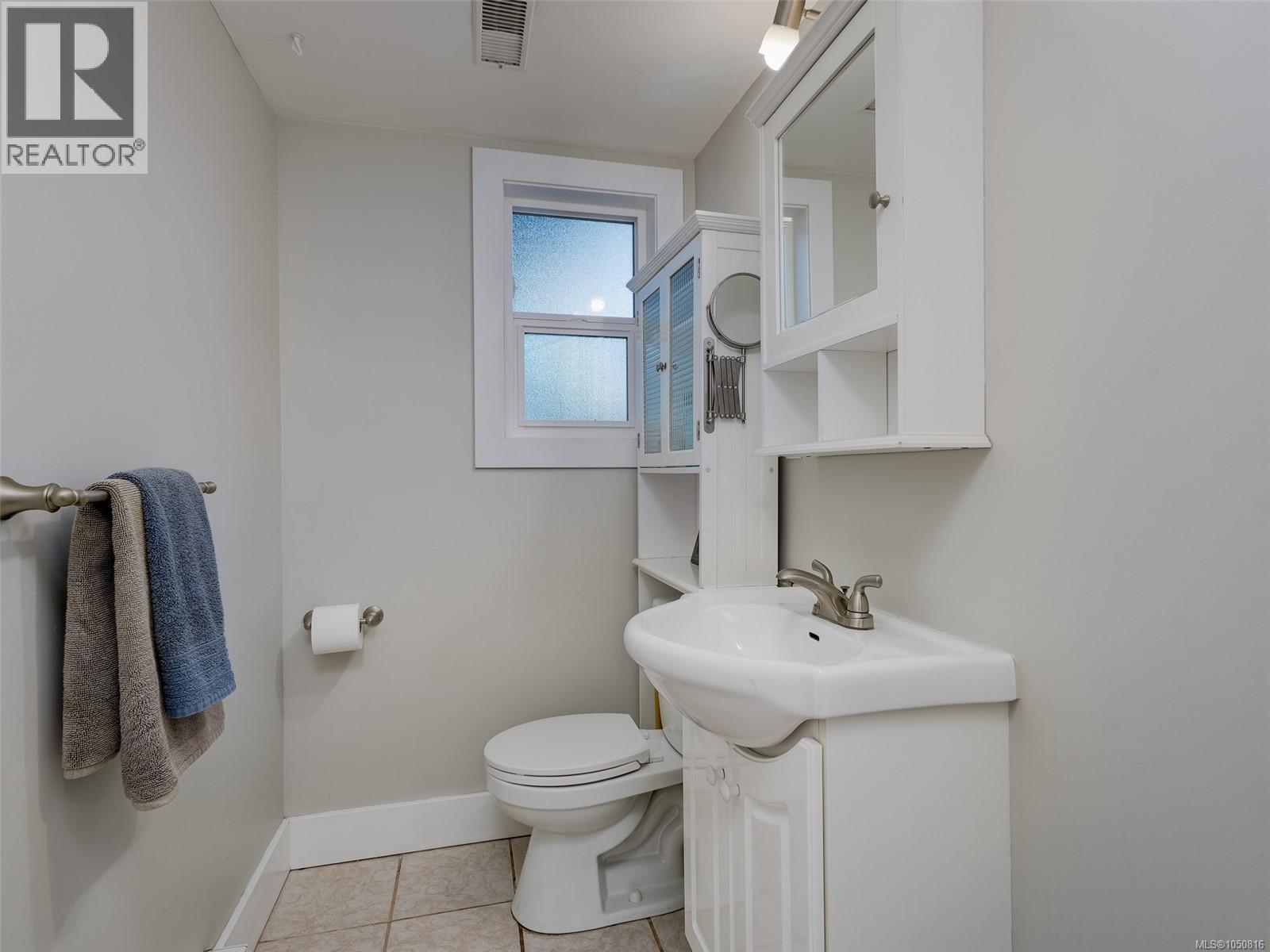 2271 Alicia Pl - 25