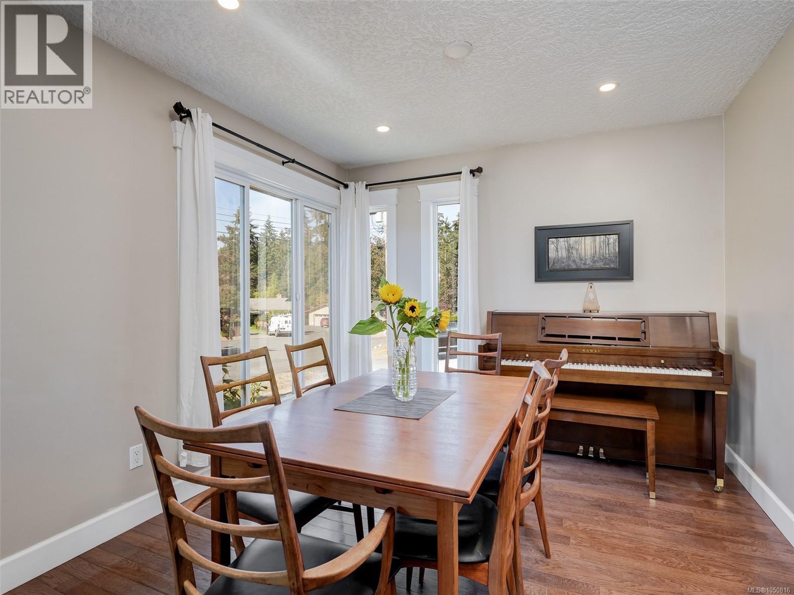 2271 Alicia Pl - 9
