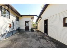 5805 43 Avenue, Camrose, AB T4V0A5 Photo 27