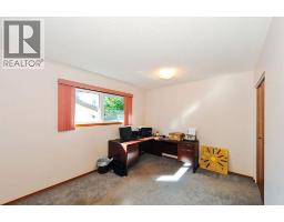 5805 43 Avenue, Camrose, AB T4V0A5 Photo 17