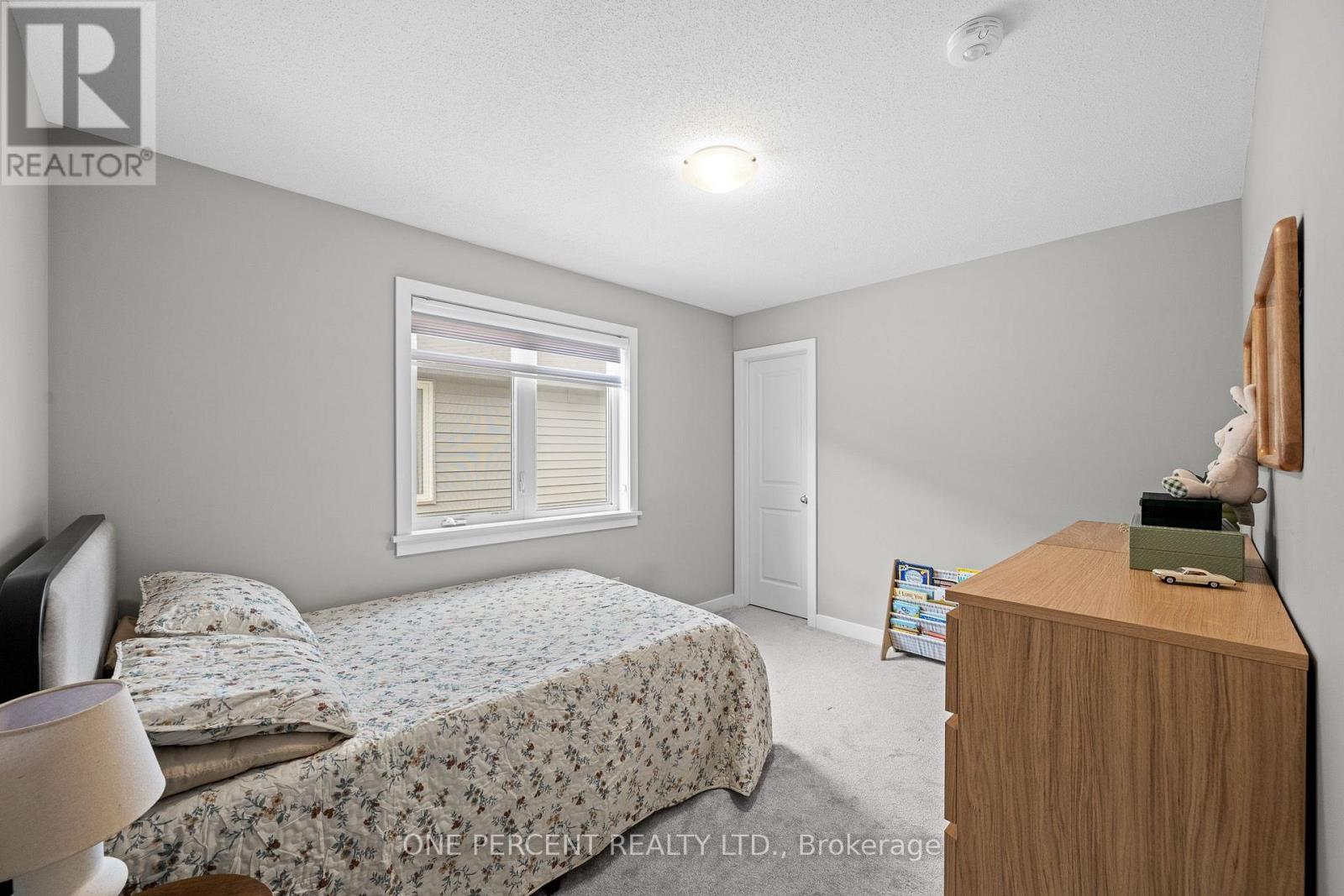 14 STANZEL DRIVE - Image 28