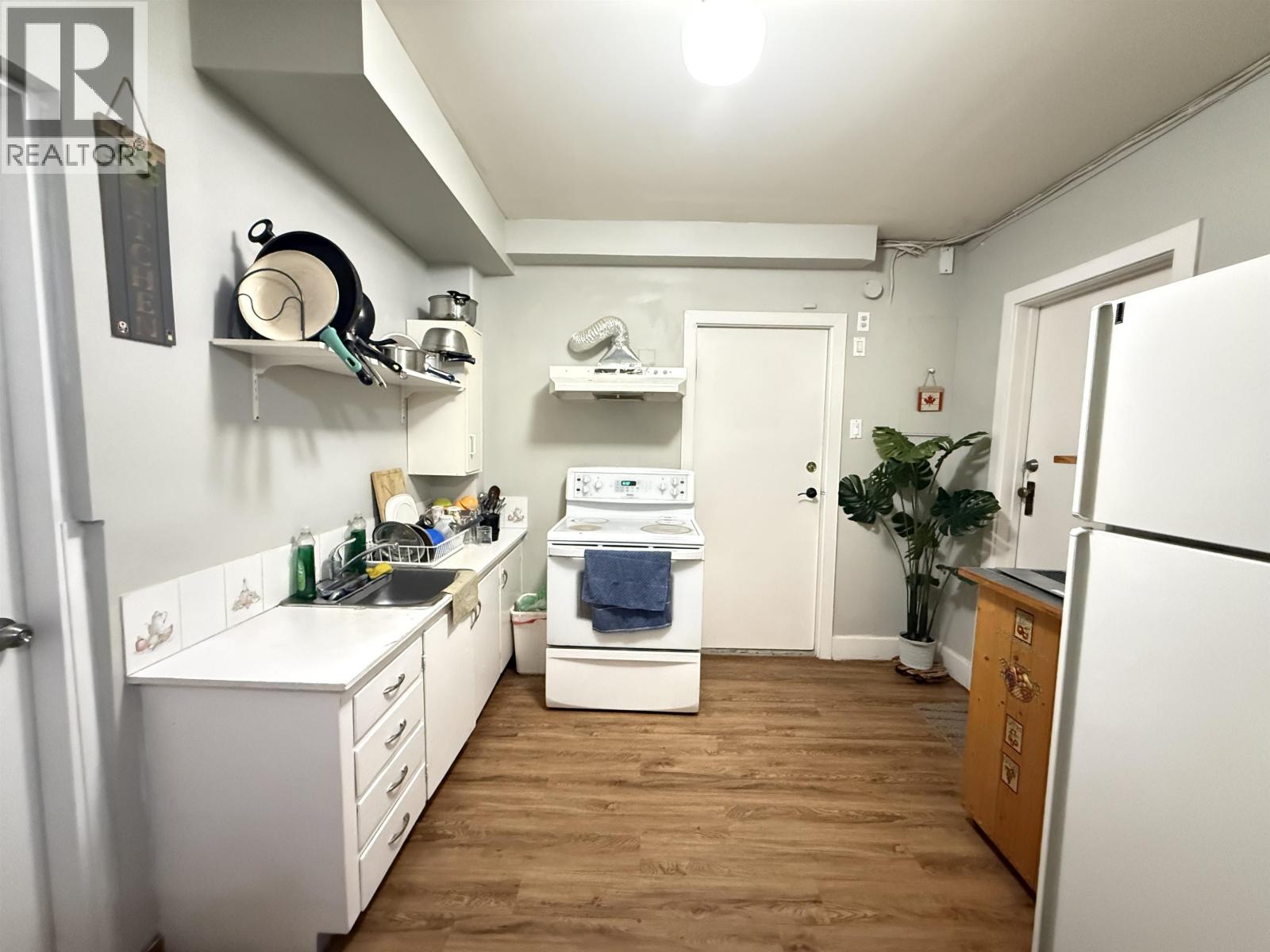 766 CARNEY STREET - Image 19